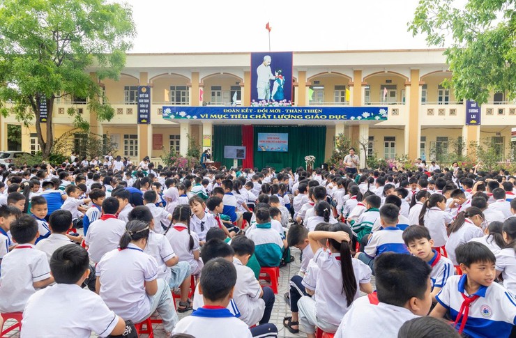 TRƯỜNG TIỂU HỌC QUẢNG PHÚ CẦU TĂNG CƯỜNG TUYÊN TRUYỀN PHÒNG CHỐNG ĐUỐI NƯỚC, TAI NẠN THƯƠNG TÍCH CHO HỌC SINH- Ảnh 1.
