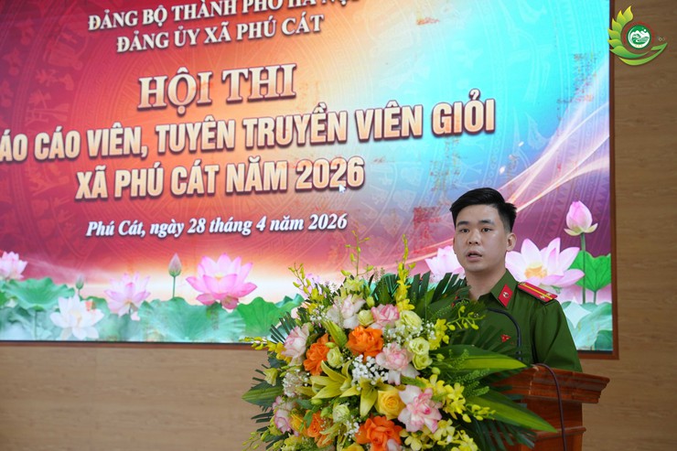 Sôi nổi Hội thi Báo cáo viên, tuyên truyền viên giỏi xã Phú Cát năm 2026- Ảnh 6.