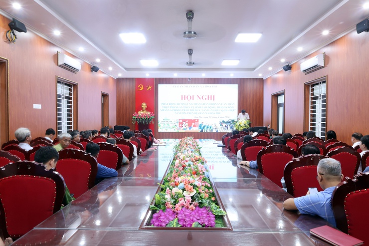 Xã Hòa Phú: Hội nghị phát động hưởng ứng Tháng hành động về An toàn thực phẩm, An toàn, vệ sinh lao động, Tháng Công nhân và hưởng ứng phong trào thi đua “Sáng – Xanh – Sạch – Đẹp”  năm 2026- Ảnh 2.