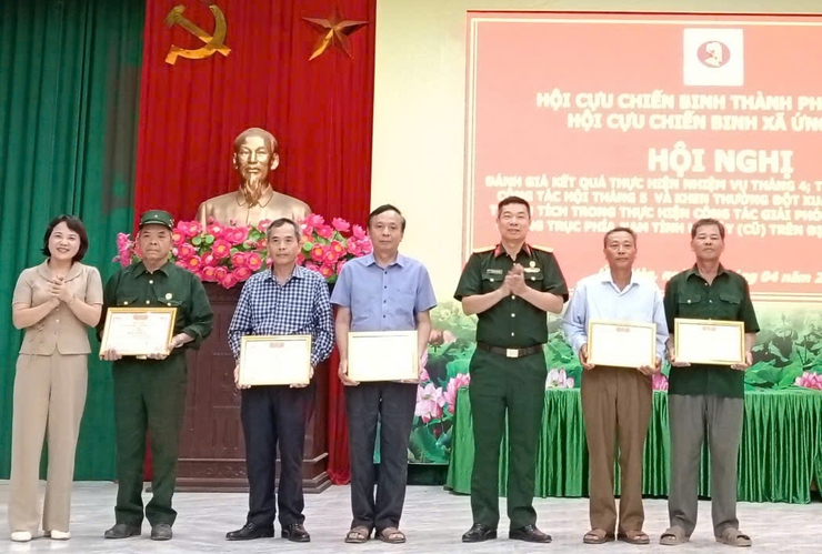 HỘI CỰU CHIẾN BINH XÃ ỨNG HÒA TỔ CHỨC HỘI NGHỊ ĐÁNH GIÁ KẾT QUẢ CÔNG TÁC THÁNG 4, TRIỂN KHAI NHIỆM VỤ THÁNG 5 NĂM 2026- Ảnh 3.