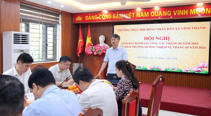 HĐND xã Vĩnh Thanh giao ban tháng 4, triển khai nhiệm vụ tháng 5/2026- Ảnh 9.