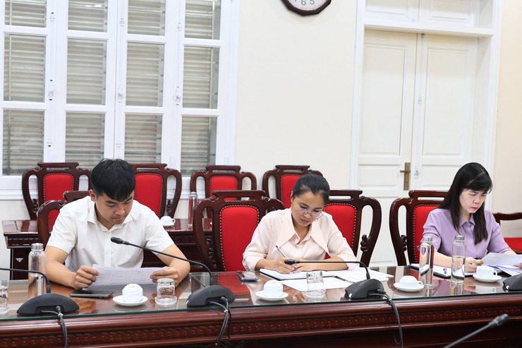 THẠCH THẤT KHẨN TRƯƠNG RÀ SOÁT, SẮP XẾP VÀ BỐ TRÍ NGƯỜI HOẠT ĐỘNG KHÔNG CHUYÊN TRÁCH THEO ĐÚNG QUY ĐỊNH.- Ảnh 2.