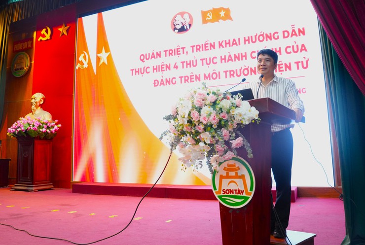 PHƯỜNG SƠN TÂY QUÁN TRIỆT, HƯỚNG DẪN TRIỂN KHAI 4 THỦ TỤC HÀNH CHÍNH CỦA ĐẢNG TRÊN MÔI TRƯỜNG ĐIỆN TỬ- Ảnh 1.
