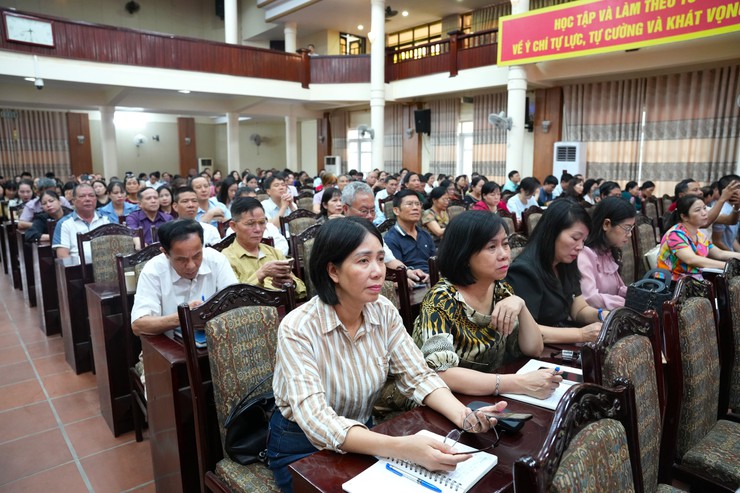 PHƯỜNG SƠN TÂY QUÁN TRIỆT, HƯỚNG DẪN TRIỂN KHAI 4 THỦ TỤC HÀNH CHÍNH CỦA ĐẢNG TRÊN MÔI TRƯỜNG ĐIỆN TỬ- Ảnh 2.