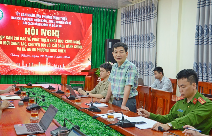 Tùng Thiện thúc đẩy chuyển đổi số, đổi mới sáng tạo, nâng cao chất lượng cải cách hành chính- Ảnh 2.