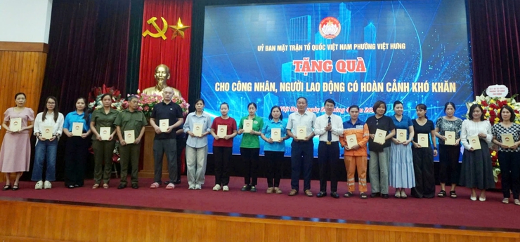 Phường Việt Hưng phát động Tháng hành động về An toàn vệ sinh lao động và Tháng Công nhân năm 2026- Ảnh 8.