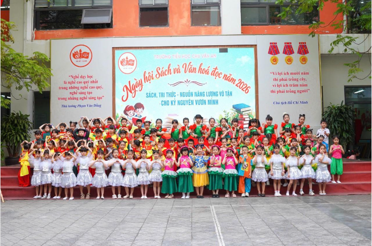 Ngày hội Sách và Văn hoá đọc năm 2026 trường Tiểu học Chu Văn An: Khơi nguồn năng lượng tri thức cho kỷ nguyên mới- Ảnh 9.