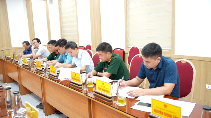 UBND xã tổ chức Hội nghị đánh giá kết quả thực hiện nhiệm vụ, công tác tháng 4 triển khai nhiệm vụ trọng tâm tháng 5- Ảnh 3.