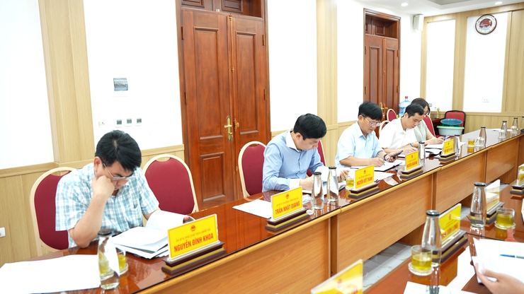 UBND xã tổ chức Hội nghị đánh giá kết quả thực hiện nhiệm vụ, công tác tháng 4 triển khai nhiệm vụ trọng tâm tháng 5- Ảnh 4.