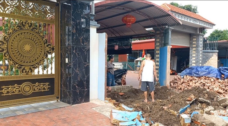 THÔN CỘNG HÒA ĐẨY MẠNH PHONG TRÀO HIẾN ĐẤT MỞ ĐƯỜNG – LAN TỎA TINH THẦN VÌ CỘNG ĐỒNG- Ảnh 11.