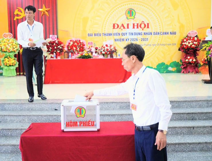 

ĐẠI HỘI THÀNH VIÊN QUỸ TÍN DỤNG NHÂN DÂN CANH NẬU, XÃ TÂY PHƯƠNG NHIỆM KỲ 2026 - 2031- Ảnh 13.