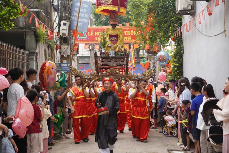  LỄ HỘI TRUYỀN THỐNG TRÊN ĐỊA BÀN XÃ DÂN HÒA: HỘI TỤ KÝ ỨC CỘNG ĐỒNG - VÀ KHÁT VỌNG GÌN GIỮ DI SẢN QUÊ HƯƠNG- Ảnh 13.