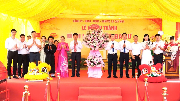  LỄ HỘI TRUYỀN THỐNG TRÊN ĐỊA BÀN XÃ DÂN HÒA: HỘI TỤ KÝ ỨC CỘNG ĐỒNG - VÀ KHÁT VỌNG GÌN GIỮ DI SẢN QUÊ HƯƠNG- Ảnh 4.