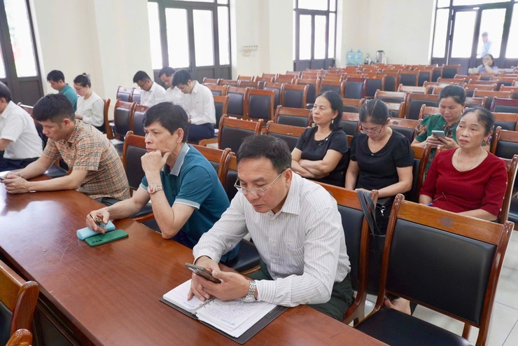 UBND xã Thiên Lộc tổ chức Hội nghị họp tổ triển khai chính sách bảo hiểm xã hội, bảo hiểm y tế xã Thiên Lộc và triển khai một số nội dung nhiệm vụ có liên quan.- Ảnh 5.