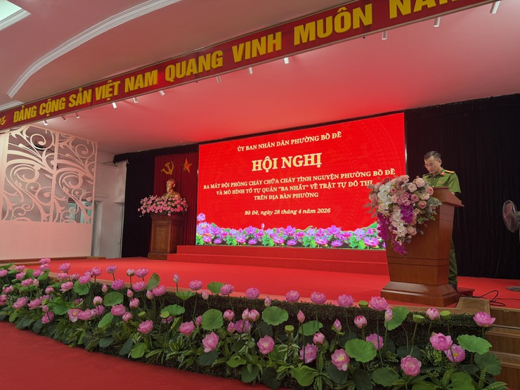 PHƯỜNG BỒ ĐỀ QUYẾT TÂM ĐẢM BẢO AN TOÀN PHÒNG CHÁY, CHỮA CHÁY VÀ TRẬT TỰ ĐÔ THỊ VỚI MÔ HÌNH TỰ QUẢN- Ảnh 3.