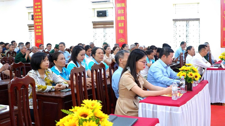 HỘI NGHỊ SƠ KẾT CÔNG TÁC MẶT TRẬN VÀ CÁC TỔ CHỨC CHÍNH TRỊ - XÃ HỘI QUÝ I/2026: NHIỀU KẾT QUẢ NỔI BẬT, TRIỂN KHAI NHIỆM VỤ TRỌNG TÂM- Ảnh 4.