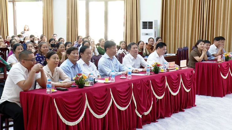 DIỄN ĐÀN KHUYẾN NÔNG “NHỊP CẦU NHÀ NÔNG” – KẾT NỐI TRI THỨC, ĐỒNG HÀNH CÙNG NÔNG DÂN PHÁT TRIỂN SẢN XUẤT.- Ảnh 1.