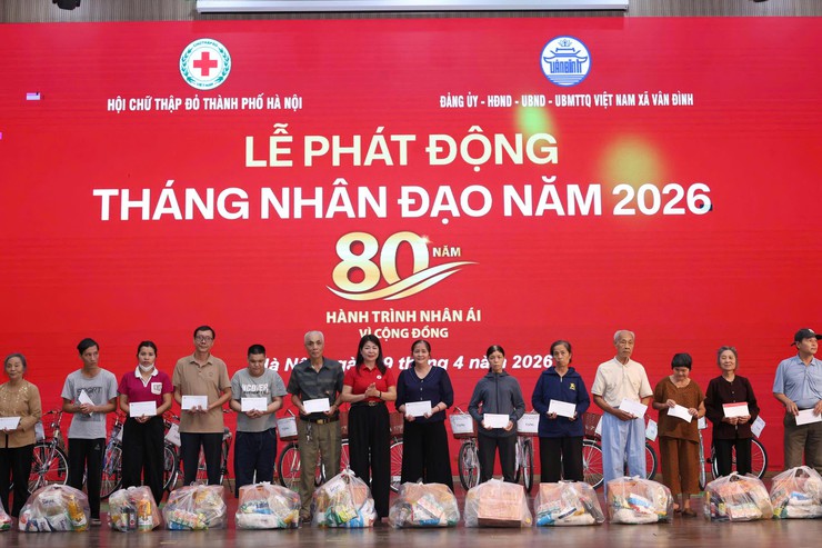 Lễ phát động “Tháng Nhân đạo” năm 2026 với chủ đề “80 năm – Hành trình nhân ái vì cộng đồng”- Ảnh 7.