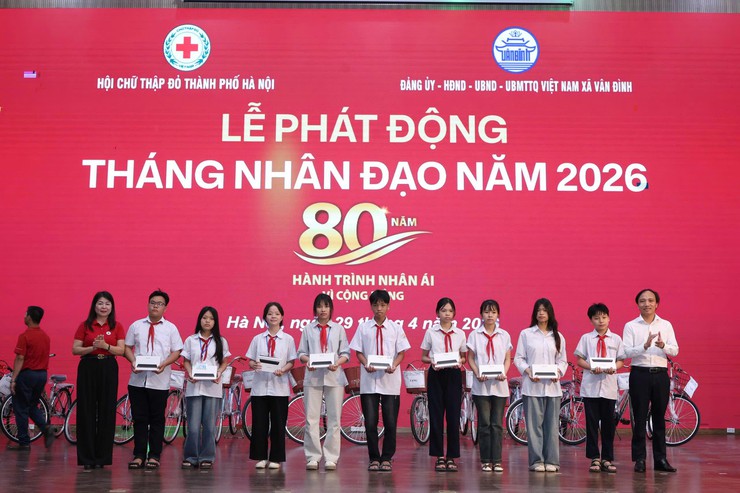 Lễ phát động “Tháng Nhân đạo” năm 2026 với chủ đề “80 năm – Hành trình nhân ái vì cộng đồng”- Ảnh 4.