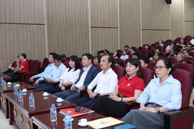 Lễ phát động “Tháng Nhân đạo” năm 2026 với chủ đề “80 năm – Hành trình nhân ái vì cộng đồng”- Ảnh 2.