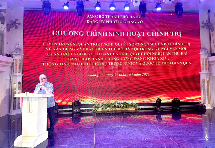 Đảng ủy phường tổ chức Chương trình sinh hoạt chính trị Quý II năm 2026, tuyên truyền, quán triệt những Nghị quyết quan trọng của Trung ương- Ảnh 1.