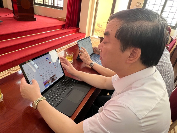 Tây Mỗ tập huấn chuyên sâu về Mô hình Không gian làm việc số HanoiWork cho cán bộ, công chức- Ảnh 4.