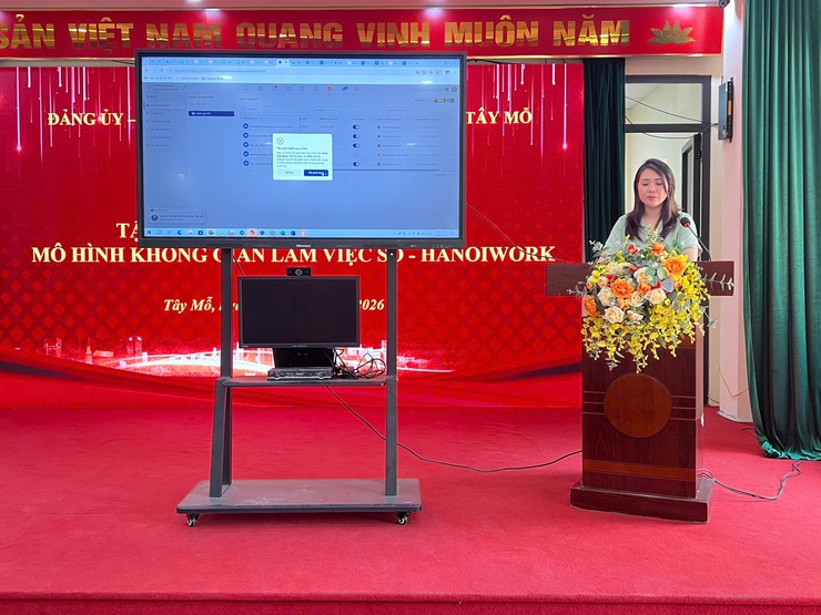 Tây Mỗ tập huấn chuyên sâu về Mô hình Không gian làm việc số HanoiWork cho cán bộ, công chức- Ảnh 3.