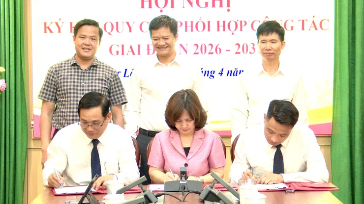 Hội đồng nhân dân, Ủy ban nhân dân - Ủy ban Mặt trận Tổ quốc Việt Nam xã Thư Lâm tổ chức Hội nghị ký kết Quy chế phối hợp công tác giai đoạn 2026 – 2031- Ảnh 2.
