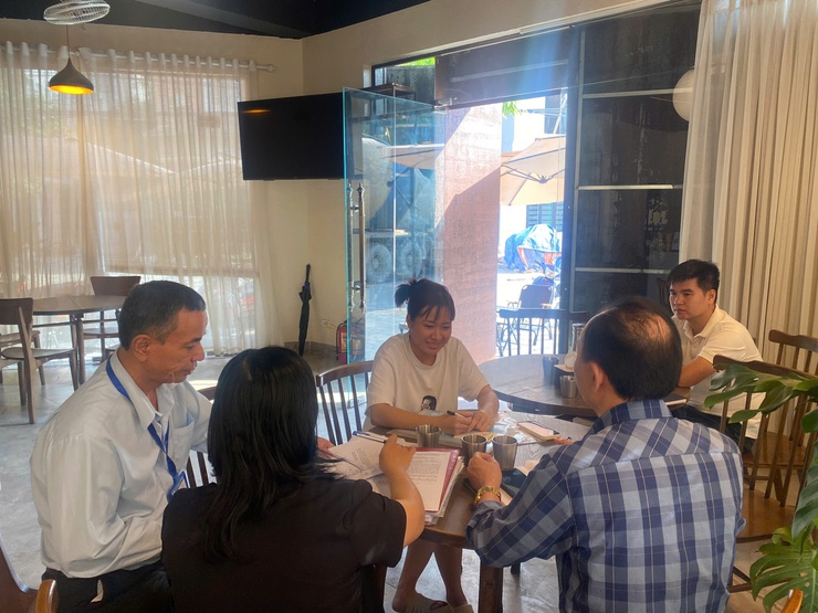 Kiểm tra liên ngành Kiểm tra an toàn thực phẩm tại thôn Nhật Tiến- Ảnh 2.