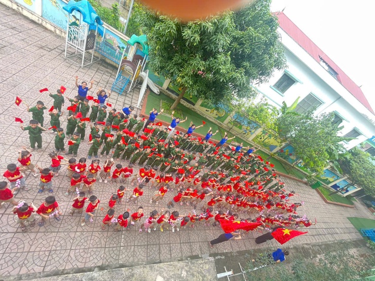 Trường Mầm non Tiên Phương tổ chức dâng hương và hoạt động trải nghiệm nhân dịp 30/4- Ảnh 11.
