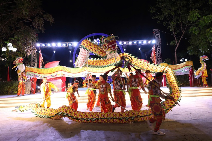 Chương trình nghệ thuật “Khúc đồng giao” chào mừng ngày Giải phóng miền nam 30/4 và Quốc tế lao động 1/5- Ảnh 9.