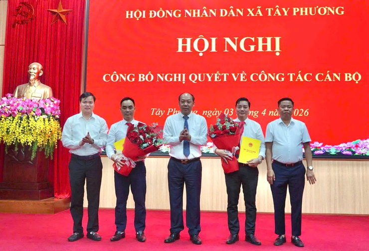 HĐND XÃ TÂY PHƯƠNG CÔNG BỐ NGHỊ QUYẾT VỀ CÔNG TÁC CÁN BỘ NHIỆM KỲ 2026–2031- Ảnh 4.