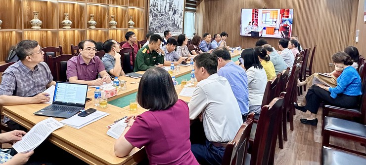 Xã Đại Thanh tham gia hội nghị trực tuyến của Thành uỷ Hà Nội giao ban quý I năm 2026.- Ảnh 5.