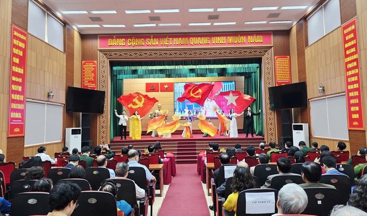 Ba Đình tổng kết bầu cử 2026–2031: Dấu ấn lãnh đạo, sức mạnh đồng thuận Nhân dân- Ảnh 28.