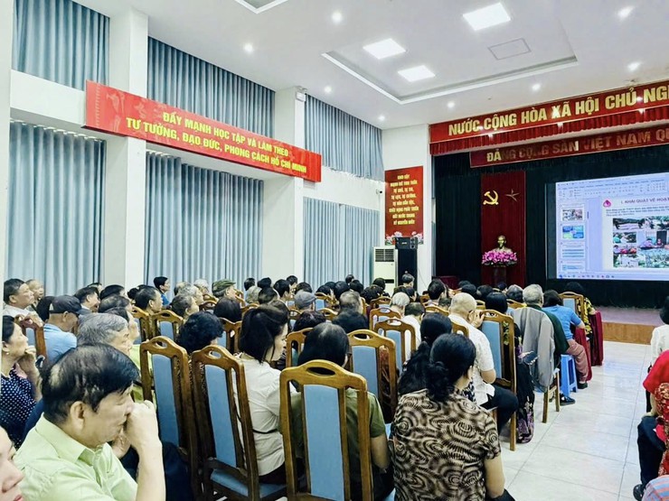 Phường Hồng Hà tổ chức tập huấn các văn bản pháp luật về công tác tín dụng chính sách xã hội năm 2026- Ảnh 4.