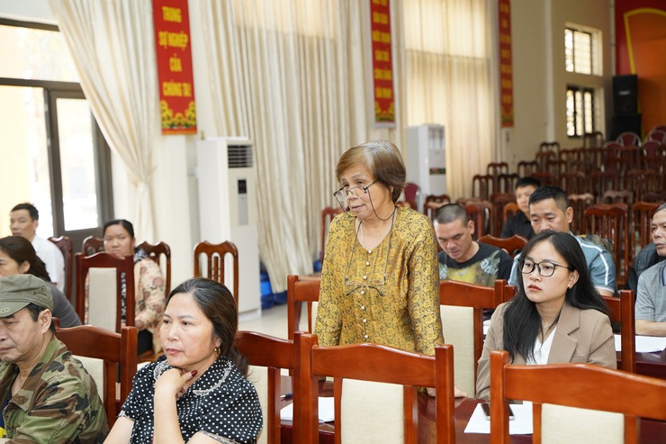 UBND xã tổ chức hội nghị triển khai công tác giải phóng mặt bằng đường tỉnh lộ 428A đoạn từ Cầu Cống Thần đến Cầu Giẽ- Ảnh 4.