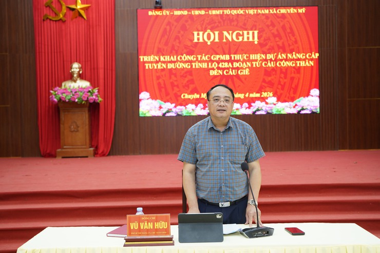 UBND xã tổ chức hội nghị triển khai công tác giải phóng mặt bằng đường tỉnh lộ 428A đoạn từ Cầu Cống Thần đến Cầu Giẽ- Ảnh 1.