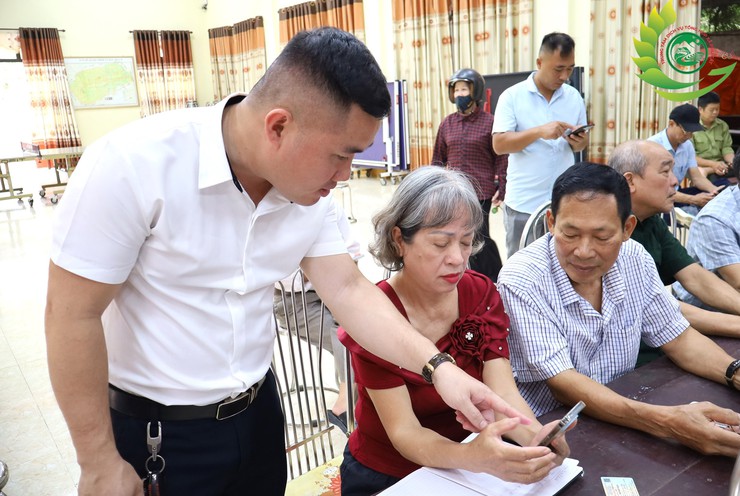 Chi bộ thôn Long Phú tổ chức sinh hoạt tháng 4/2026 gắn với tập huấn chuyển đổi số trong công tác Đảng- Ảnh 6.