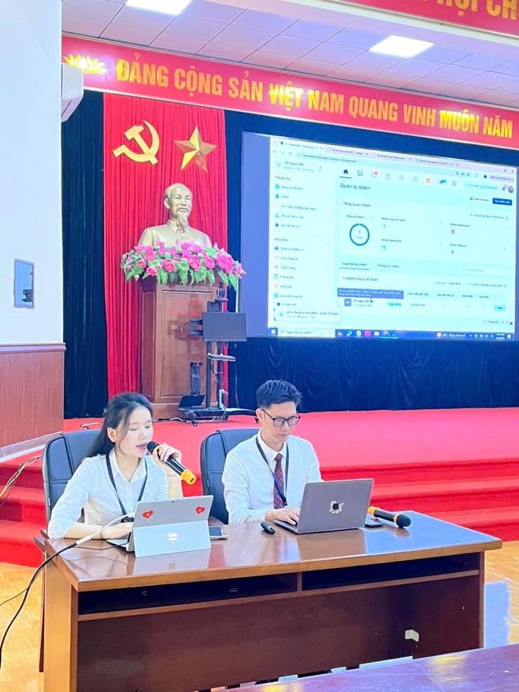 Đẩy mạnh chuyển đổi số: Xã Ngọc Hồi triển khai tập huấn hệ thống HanoiWork- Ảnh 3.