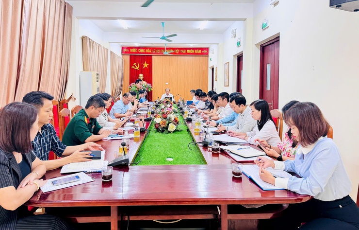 Nam Phù quyết liệt tăng tốc thực hiện nhiệm vụ: “Lấy kết quả, sản phẩm làm thước đo cán bộ”- Ảnh 8.