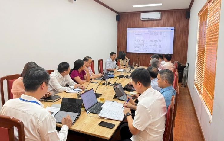 Gỡ nút thắt hạ tầng, Long Biên tăng tốc từ những “điểm nghẽn” cụ thể- Ảnh 1.