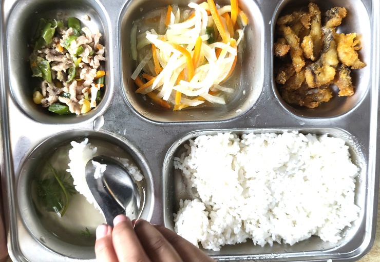 Đoài Phương siết chặt an toàn thực phẩm, nâng cao chất lượng bữa ăn học đường- Ảnh 3.