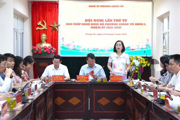 Hội nghị lần thứ Tư - Ban Chấp hành Đảng bộ phường Giảng Võ khoá I, nhiệm kỳ 2025 – 2030- Ảnh 1.