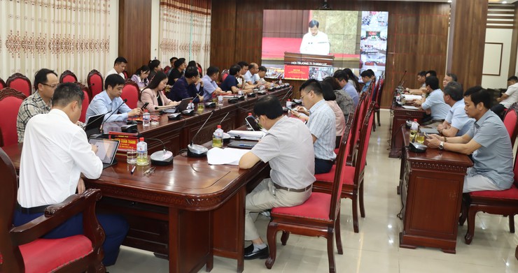 Xã Phú Xuyên tham dự hội nghị đánh giá kết quả công tác quý I, triển khai nhiệm vụ trọng tâm quý II - 2026 của thành phố Hà Nội- Ảnh 1.