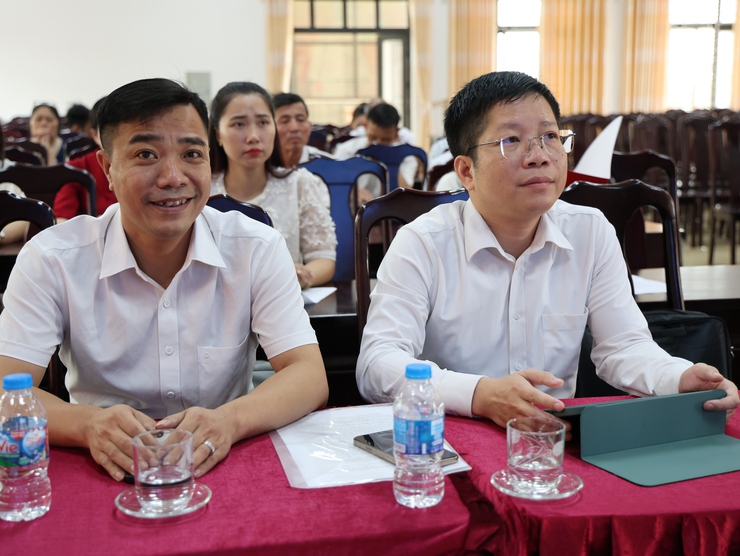 MTTQ Việt Nam xã Tam Hưng: Quán triệt chương trình hành động, đánh giá toàn diện công tác MTTQ tham gia bầu cử- Ảnh 5.