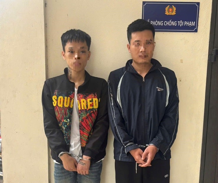 Công an xã Bình Minh bắt giữ đối tượng bị truy nã và triệt phá tụ điểm tổ chức, sử dụng trái phép chất ma tuý- Ảnh 2.