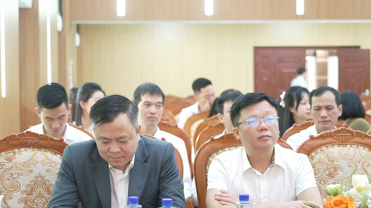 ĐẢNG ỦY CÁC CƠ QUAN ĐẢNG XÃ THƯ LÂM TỔ CHỨC HỘI NGHỊ CÁN BỘ, CÔNG CHỨC, NGƯỜI LAO ĐỘNG NĂM 2026- Ảnh 4.