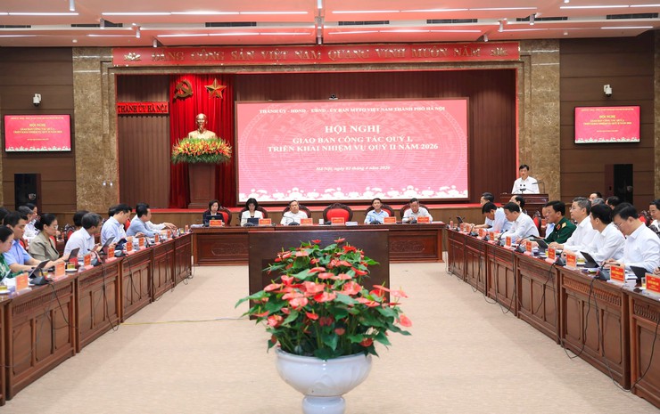 Đảng ủy xã Liên Minh tiếp sóng tham dự Hội nghị trực tuyến do Thành phố tổ chức Giao ban Quý I/2026- Ảnh 1.