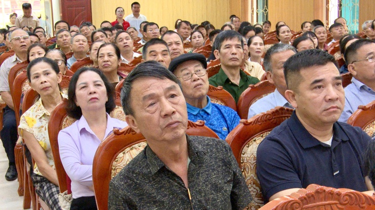 UBND XÃ THƯ LÂM TỔ CHỨC HỘI NGHỊ LẤY Ý KIẾN CỘNG ĐỒNG DÂN CƯ VỀ ĐỒ ÁN QUY HOẠCH CHI TIẾT TỶ LỆ 1/500 KHU ĐÔ THỊ LIÊN HÀ- Ảnh 22.