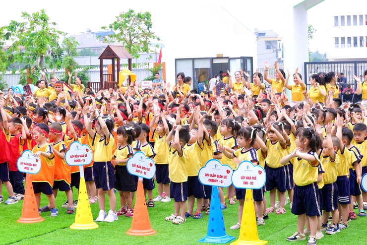 RỰC RỠ SẮC MÀU “NGÀY HỘI THỂ THAO – SPORTS DAY” TẠI TRƯỜNG MẦM NON LÂM TIÊN- Ảnh 12.